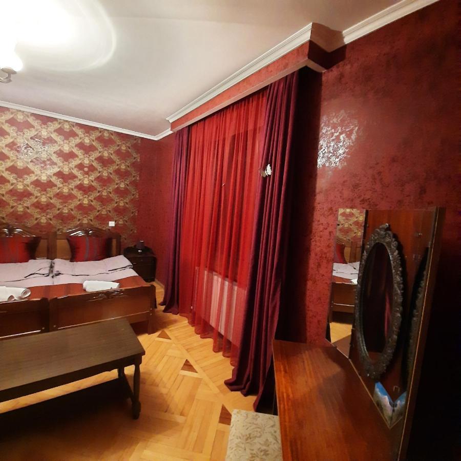 Gio-Nika Hotel Kazbegi Exterior foto