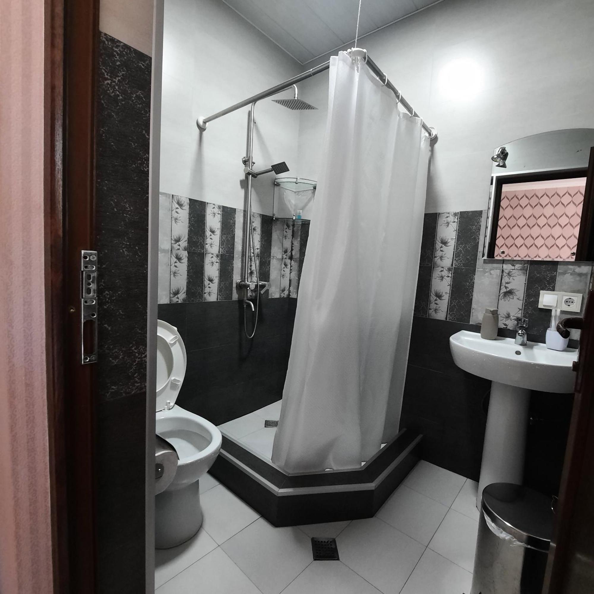 Gio-Nika Hotel Kazbegi Exterior foto
